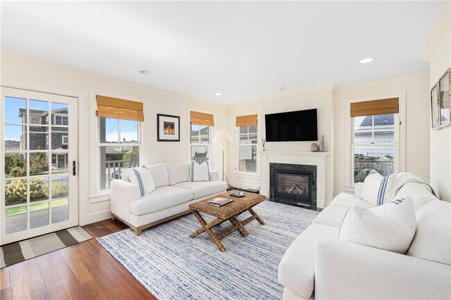 Photo - 44 Tuckerman Ave