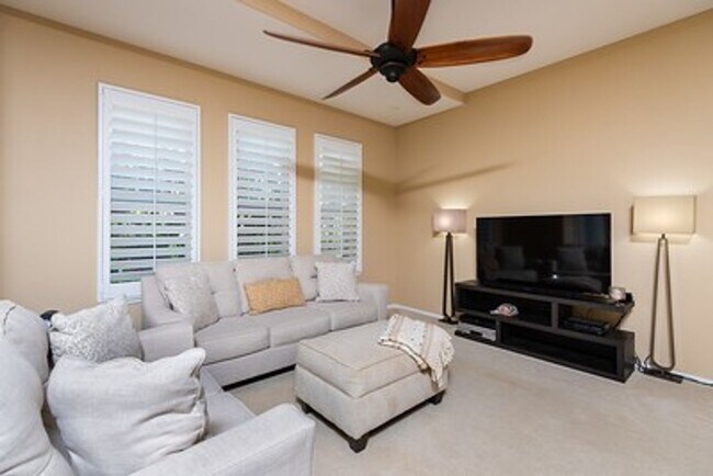 92-1118-1118 Olani St
