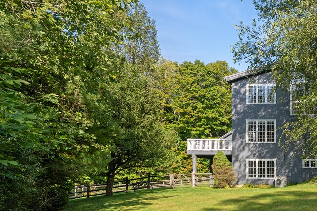 Photo - 84 Gunn Hill Rd