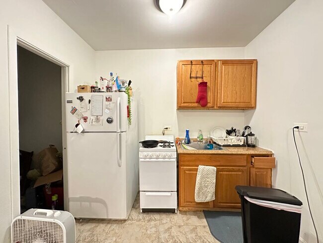 Photo - 5710 N Winthrop Ave Unidad 902