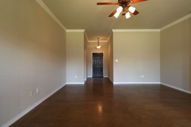 Photo - Stallion 3101 - 3105 Unit Stallion 3101