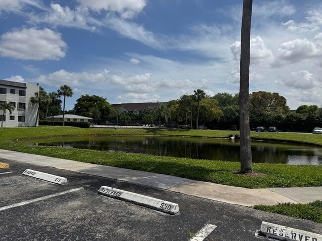 Photo - 3710 N Pine Island Rd Unit 122