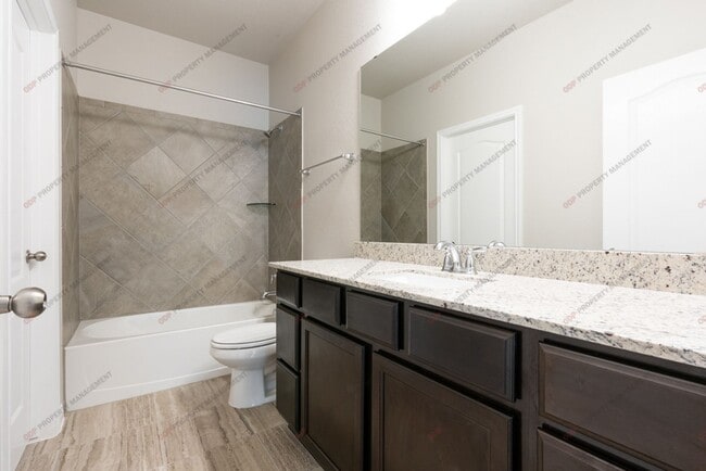 Photo - 721 Skylar Heights Dr