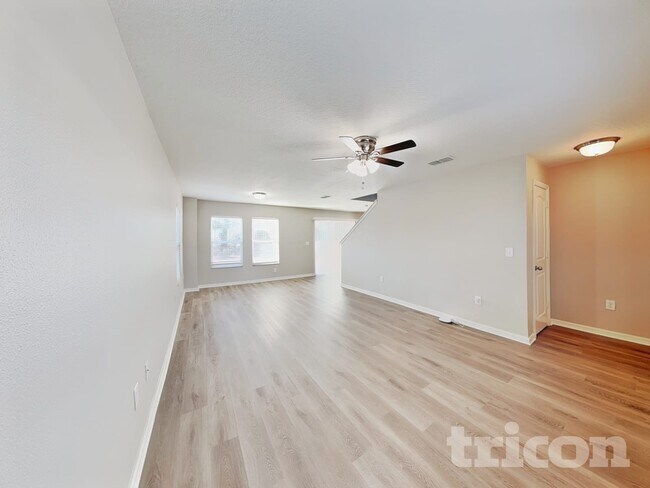 Photo - 4415 Sand Ridge Blvd