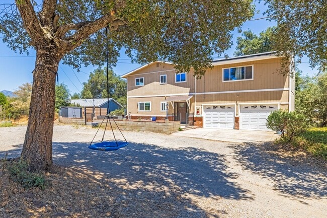 3/3 HOME available NOW in DESCANSO w/ gara... - 3/3 HOME available NOW in DESCANSO w/ gara...