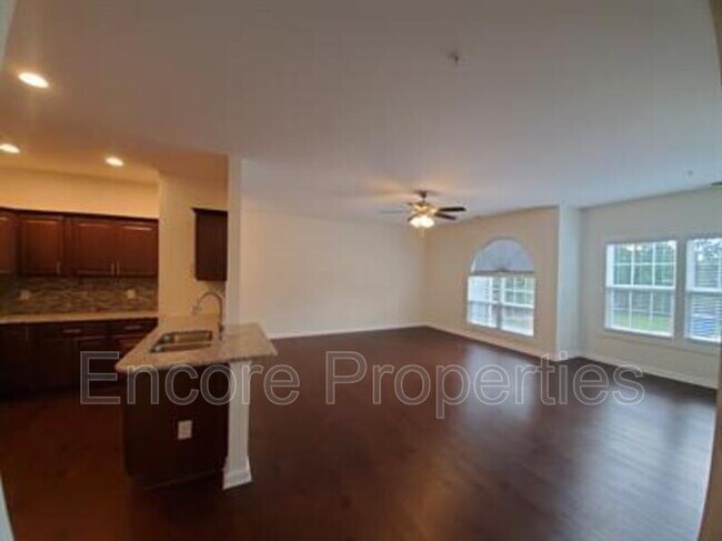 Photo - 2608 Pennoak Ln Unidad E