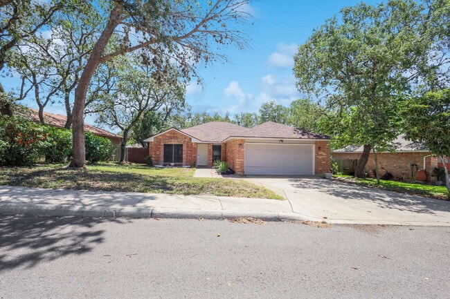 Building Photo - Updated 3 Bed / 2 Bath One-Story Home in San Antonio – Glen Wood Subdivision