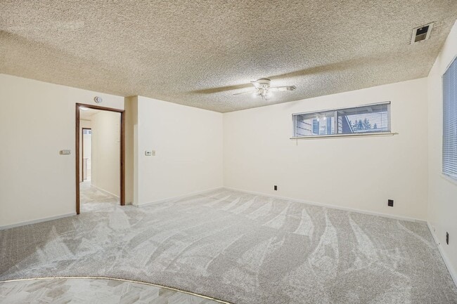 Photo - Shorewood Place 1035 Unit B