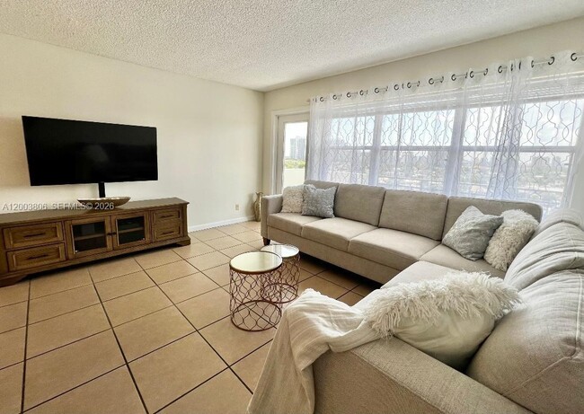 Photo - 401 Golden Isles Dr Unit 1011