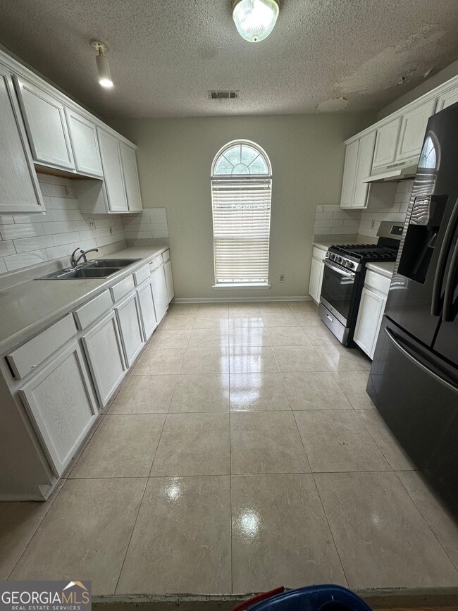 Photo - 465 Eagles Crossing Cir