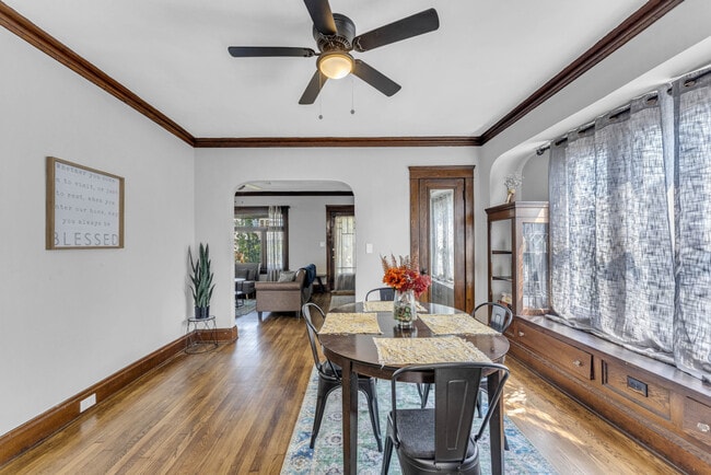 Photo - 10617 Bernard Ave Unit ID1353853P