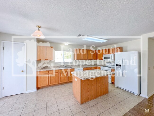 Photo - 7509 Hunters Greene Cir