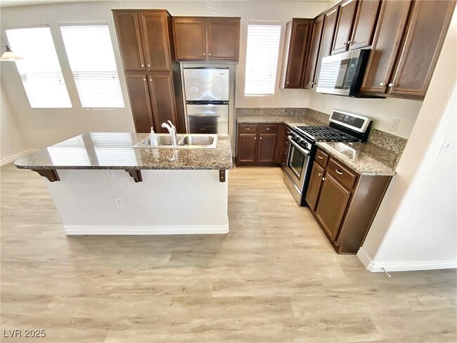 Photo - 9088 Mount Wilson St