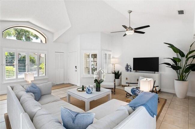 Photo - 701 Sea Oats Dr