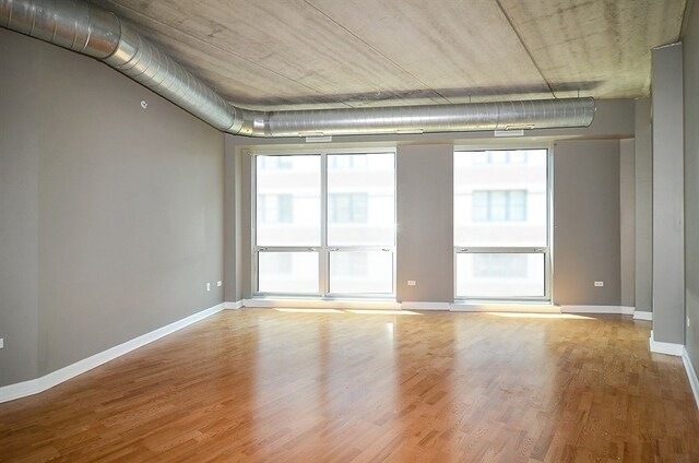 Photo - 845 N Kingsbury St Unidad 502