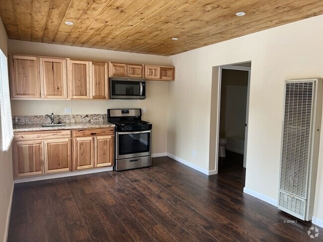 Building Photo - 25840 CA-243 Rental