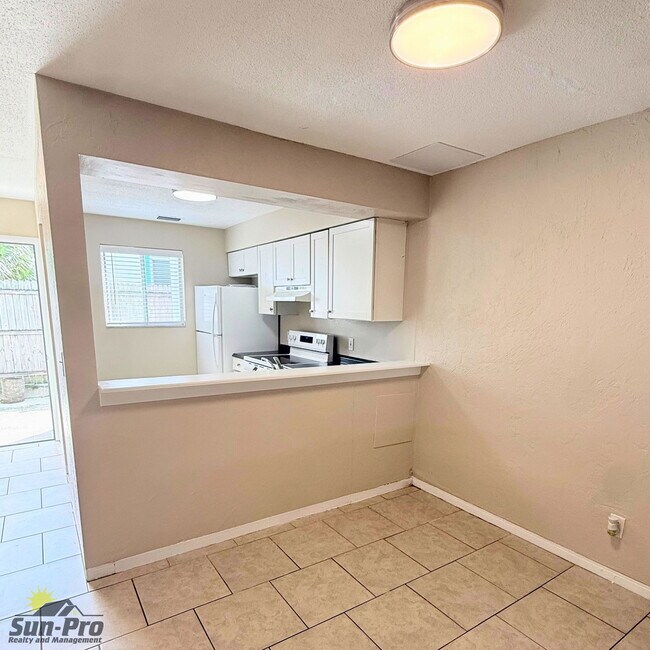 Photo - 410 Butler Blvd Unit 3