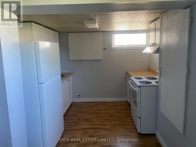 Photo - 308 Taylor Mills Dr N