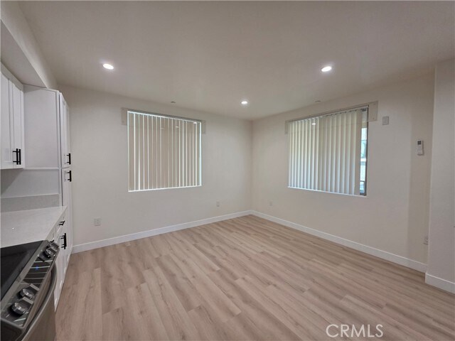 Photo - 14618 Sylvan St
