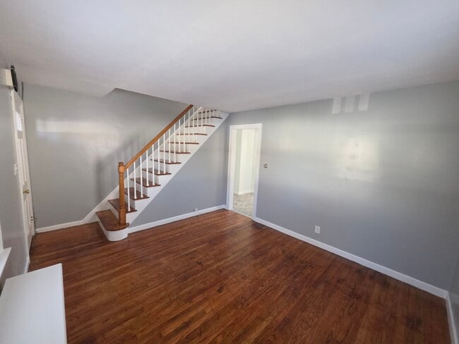 Photo - 15 Keller Ave