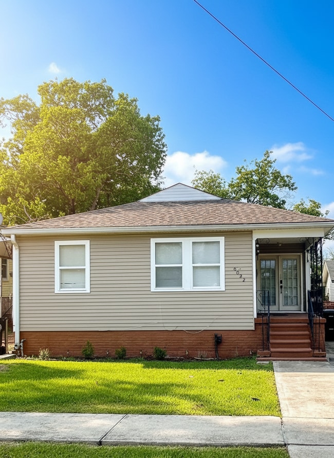 Photo - 6022 Vermillion Blvd Unit B