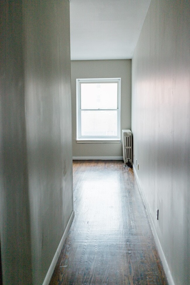 Photo - Spectacular Studio Located Where Brooklyn ...