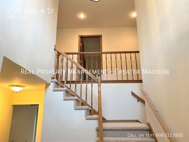 Photo - 5709 Merlin St