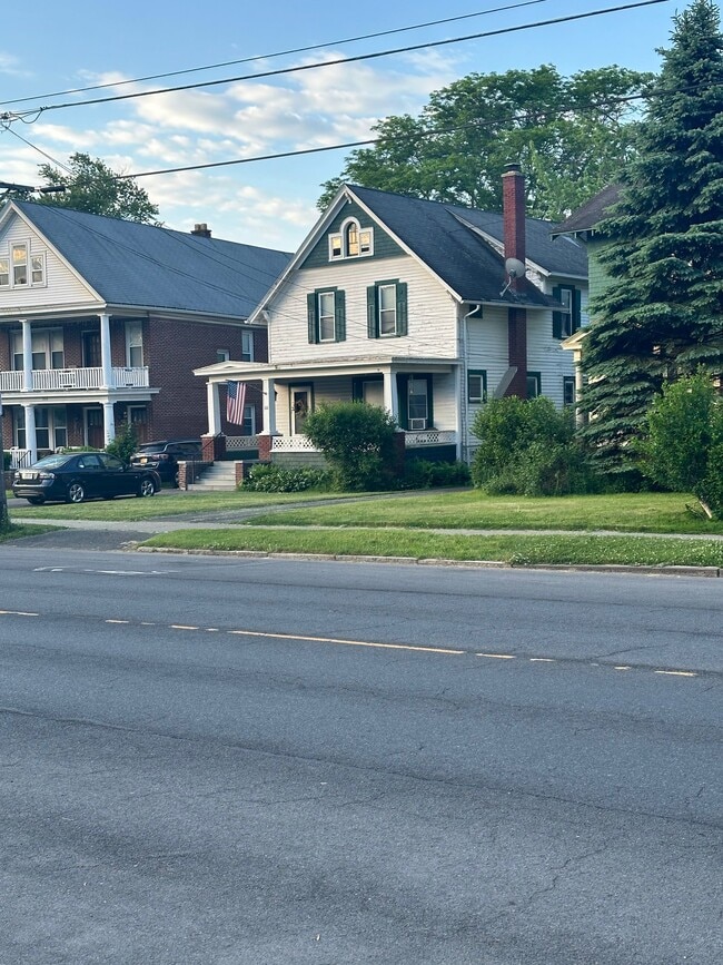366 New Scotland Ave
