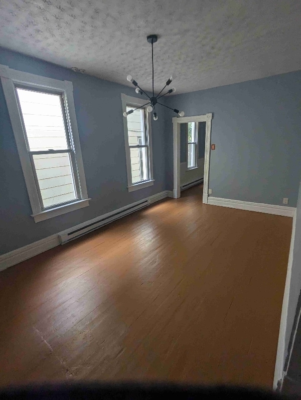 Building Photo - 515 Waldo St Rental