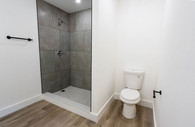 Photo - 3822 Bakers Ferry Rd SW