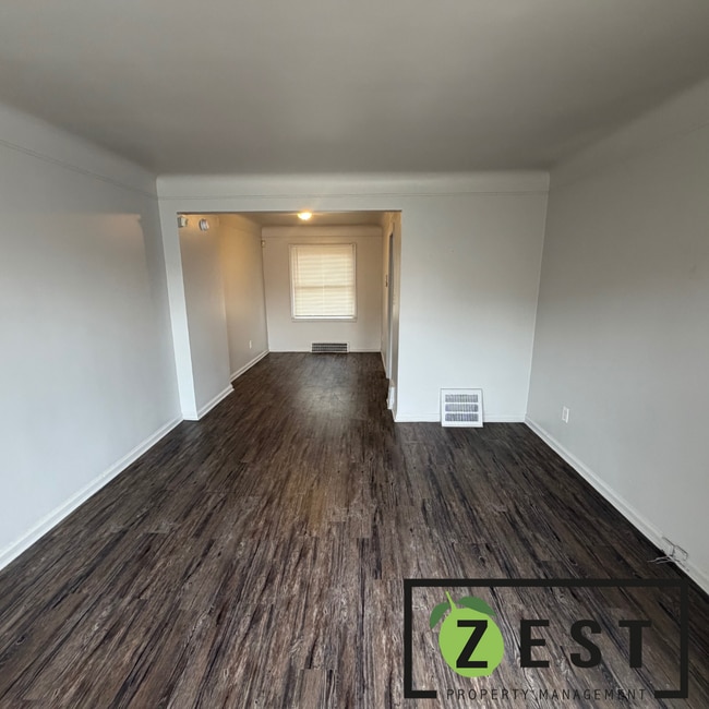 Photo - 18675 Meyers Rd Unit 18677 Meyers