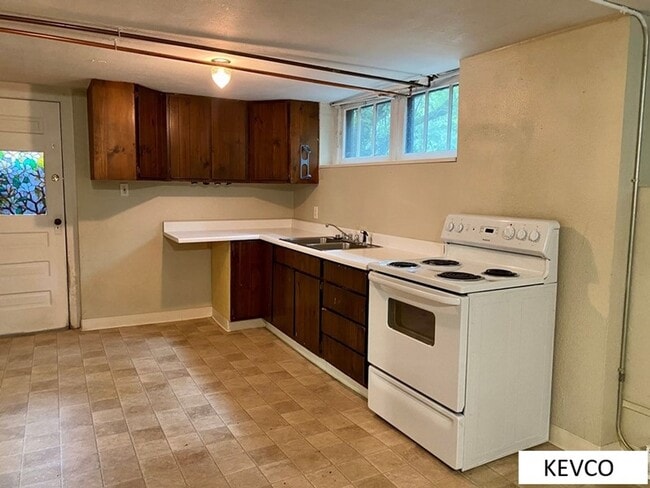 Photo - 601 Smith St Unit 601.5 Smith St