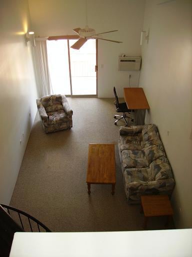 Photo - 110 E John St.