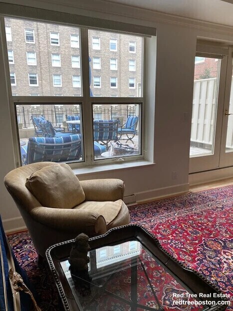 Photo - 300 Boylston St
