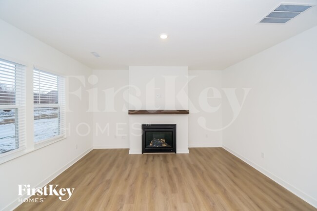 Photo - 812 Penrose Pl