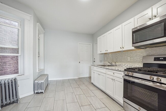 Photo - 93 Monticello Ave Unidad # 2F