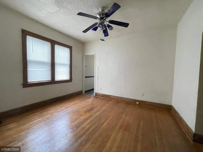 Photo - 1105 Rose Ave E Unit 1