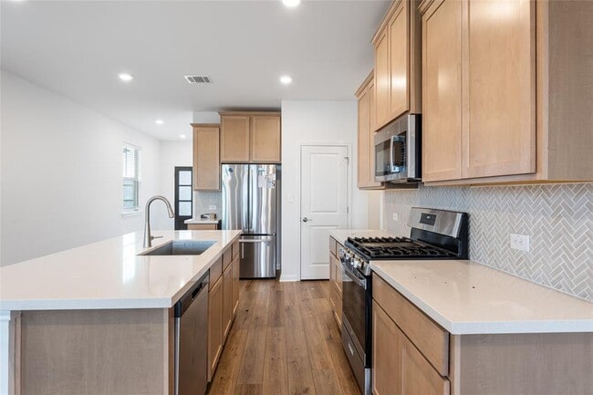 Photo - 751 Papaya Dr