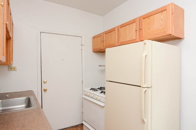 Photo - 929 W Sunnyside Ave Unit S4