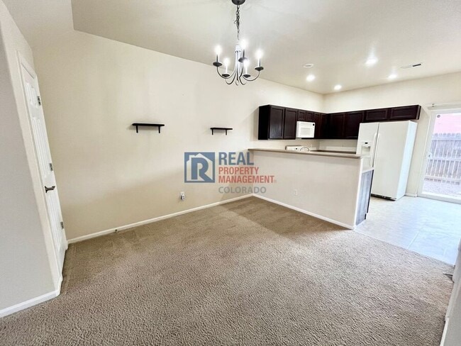 Photo - 2575 Shannara Grove Casa Adosada