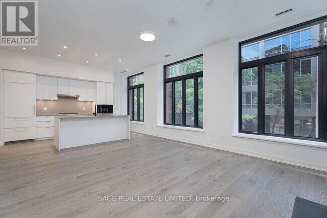 Photo - 22 Lombard St Unit 205