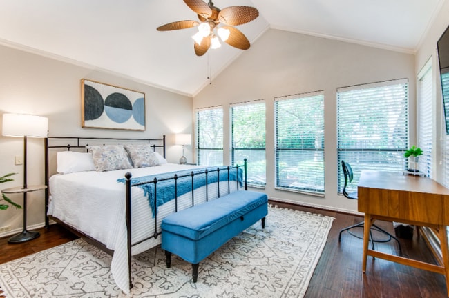 Photo - 1624 Sutters Mill Dr