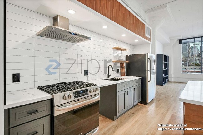 Photo - 420 San Pedro St