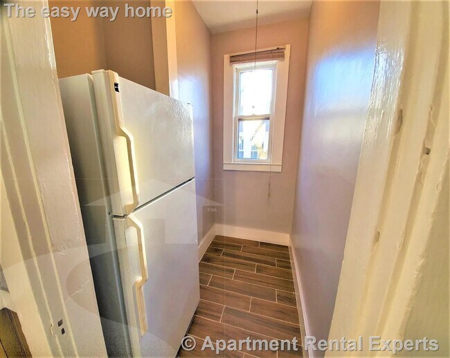 Photo - 39 Waterhouse St Unit #3