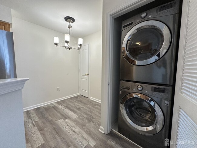 Photo - 1022 Dogwood Ct