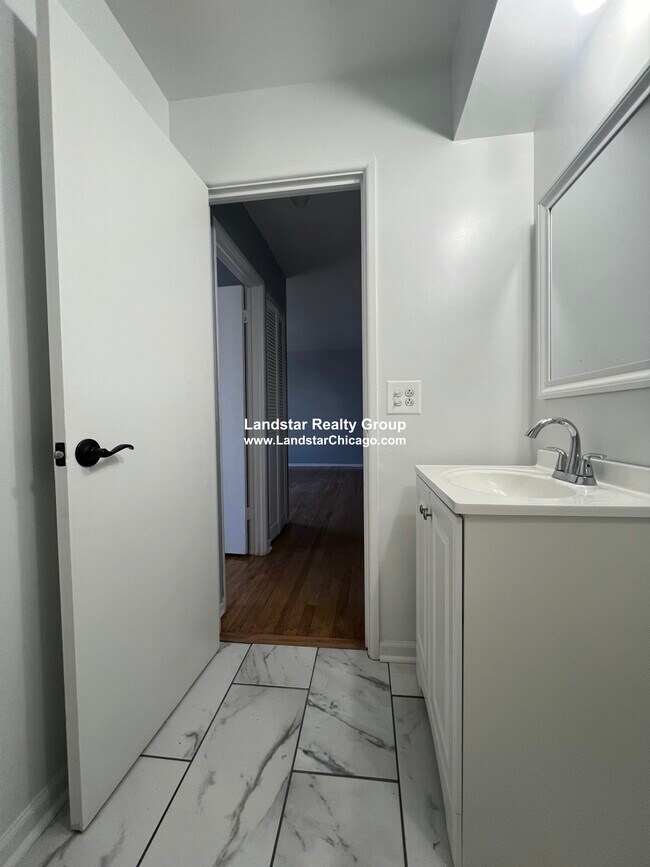 1523 W Morse Ave Unit 1