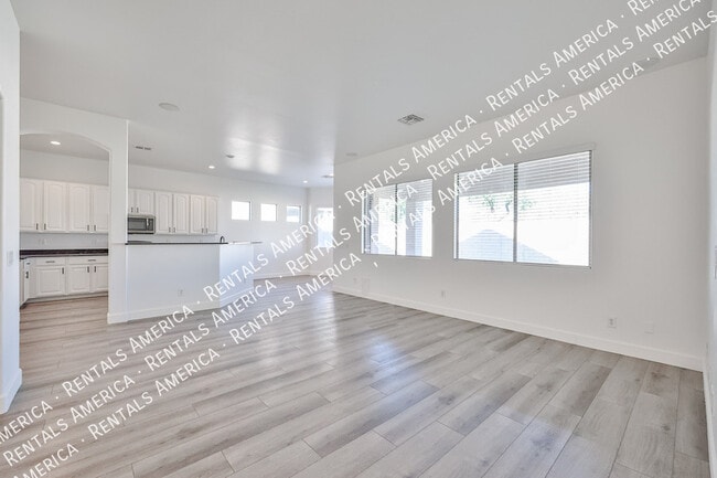 Photo - 10320 W Cashman Dr