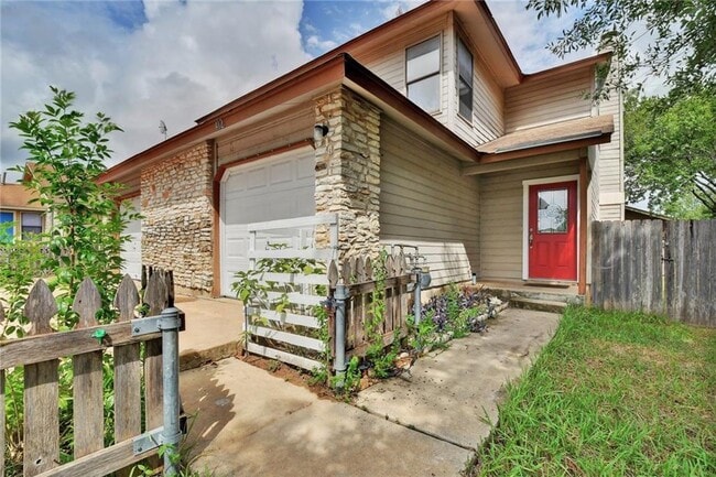 Photo - 412 Parkhill Cv