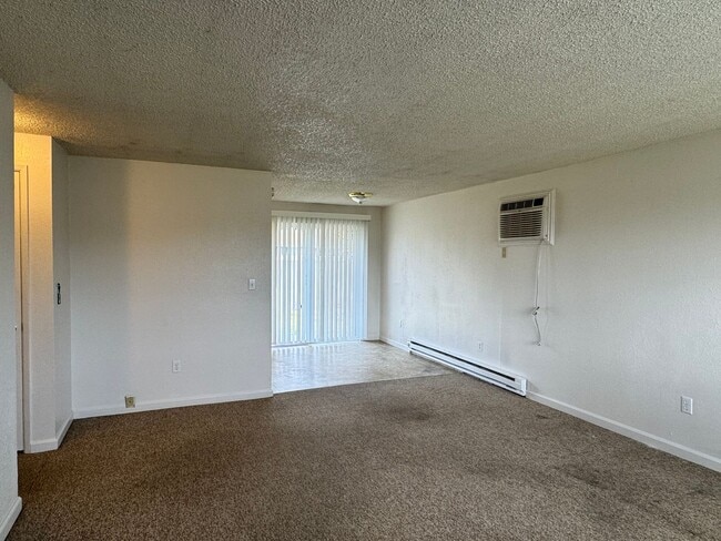5404 E Kilgary Way Unit b
