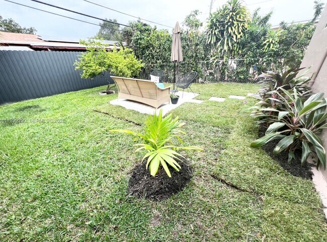 Photo - 11241 SW 7th Terrace Unidad B